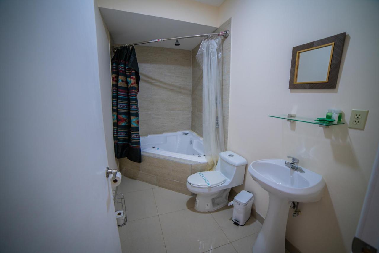 California Comfort&Suites Los Algodones  Zewnętrze zdjęcie